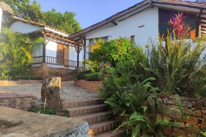 Property grounds - Hotel Casa de oracion Barichara (Barichara)