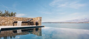 Luxury Villa Sinatra with Pool