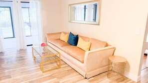 Living area - Heated Pool Oasis - Sleeps 12 (Port St. Lucie)