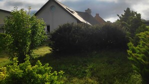 Unclassified image, 4 of 15, button - Maison Plein Pied a Loué a Camaret sur mer (Camaret-sur-Mer)