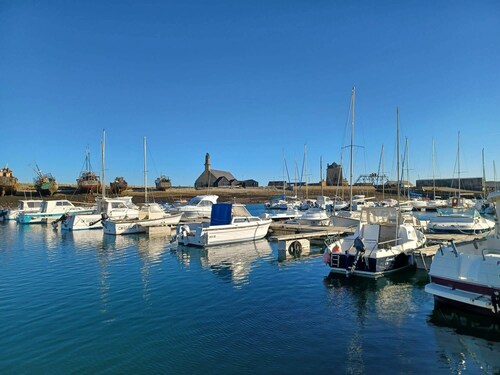 Maison Plein Pied a Loué a Camaret sur mer