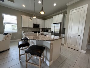 Private kitchen -  Lakefront Home in Rosedale Country Club.  Pet friendly!!! (Bradenton)