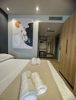 Deluxe Double Room with Balcony and Sea View | Desk, soundproofing, free WiFi, bed sheets