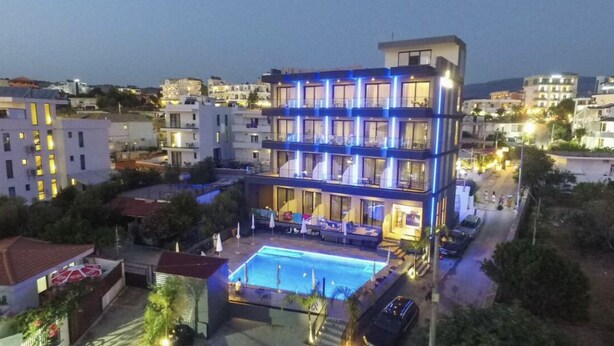 Front of property - Azura Hotel (Ksamil)