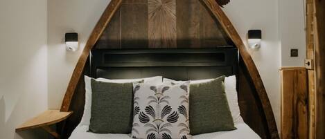 1 室のベッドルーム、セーフティボックス (室内)、アイロン / アイロン台、旅行用ベビーベッド