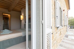 3 camere, ferro/asse da stiro, culla da viaggio, Wi-Fi gratuito