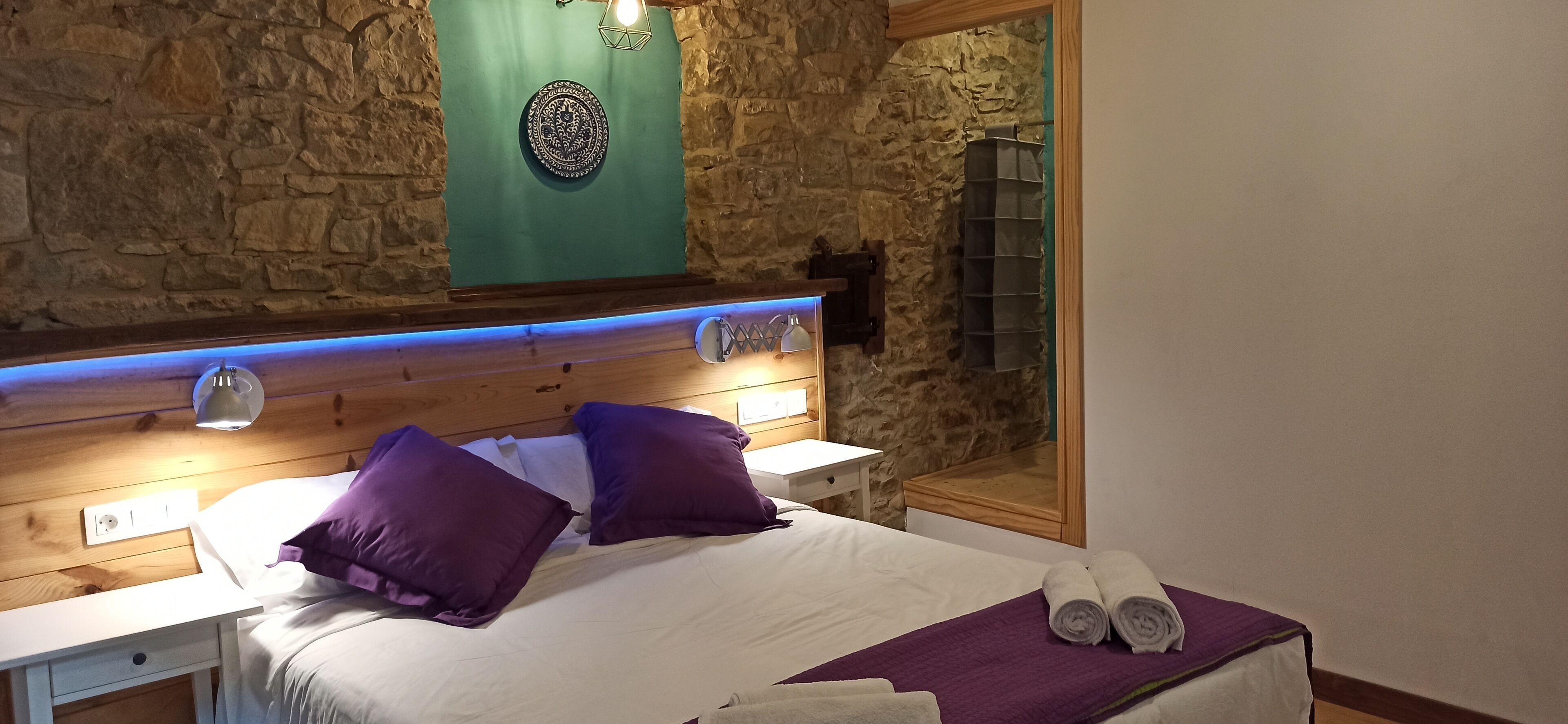 Casa, 2 habitaciones | 2 dormitorios, edredones de plumas, decoración individual