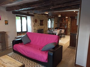 Living area - Casa Rural Ttipiaenea Landetxea (Iza)