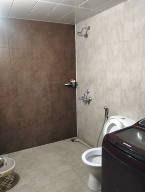 Shower, towels, soap, shampoo