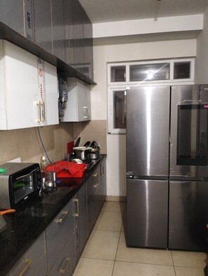 Private kitchen - WELL COMMUNICATED TRANSACTION ,DINE SHOPPING MALLS (Bengaluru)