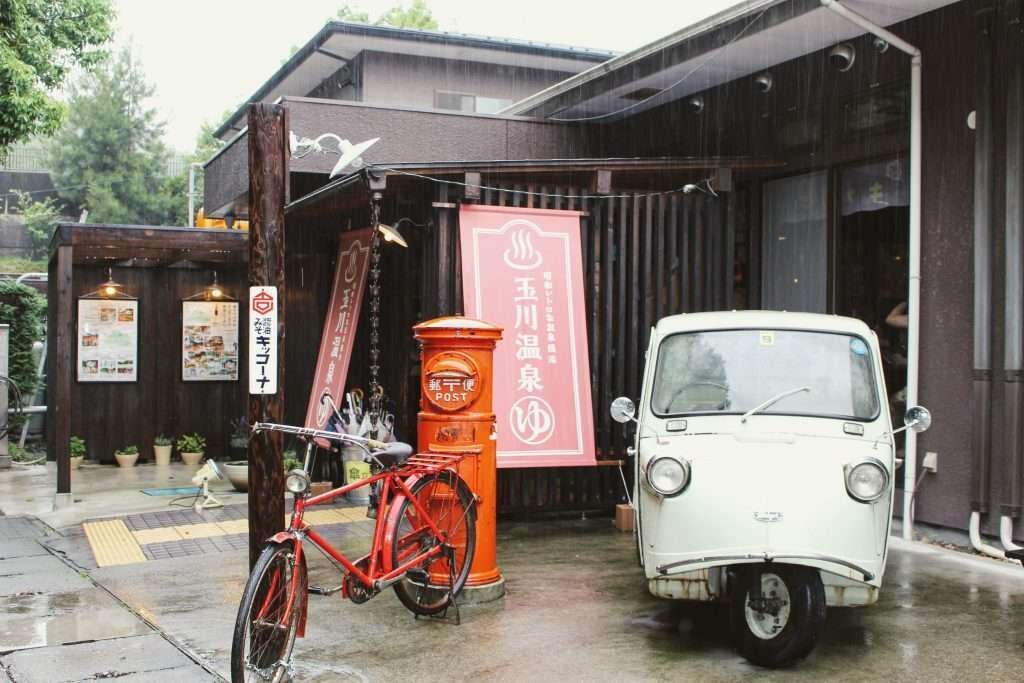 Khuôn viên nơi lưu trú