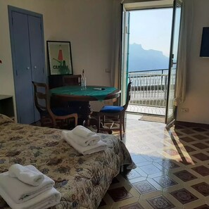 1 dormitorio, wifi, ropa de cama