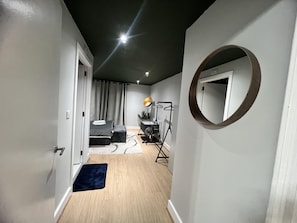 Apartment | 3 bedrooms, iron/ironing board, free WiFi, bed sheets