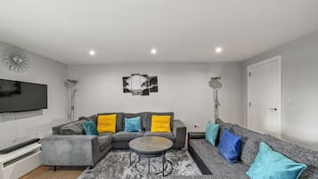 Apartment | Living area