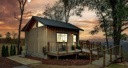 Hidden Mountaintop Getaway