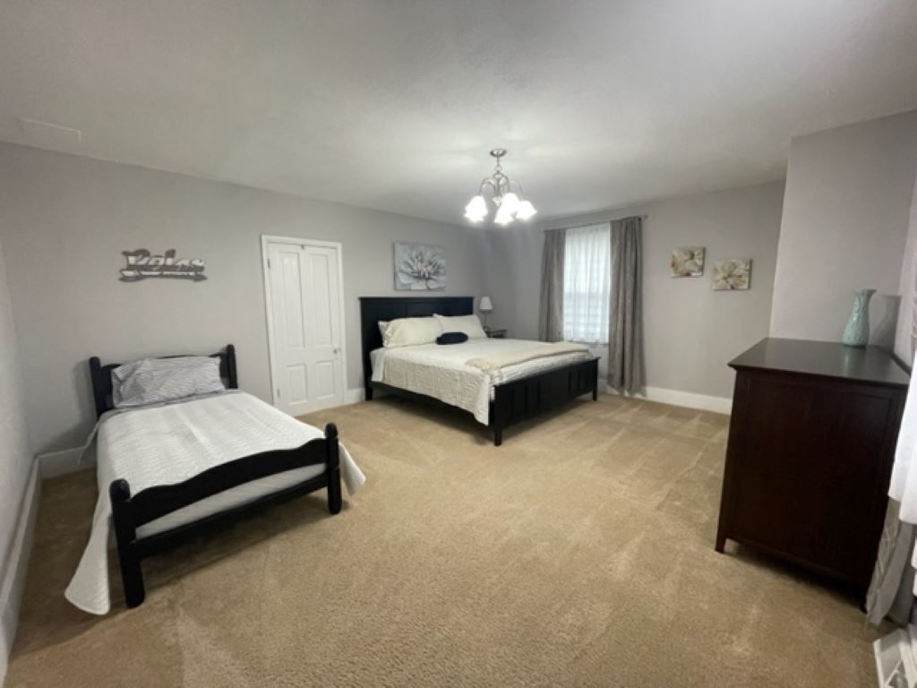 1 chambre, fer et planche à repasser, Wi-Fi, draps fournis