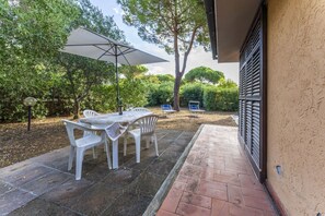 تناول الطعام بالخارج