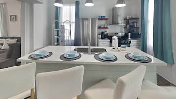 House (2 Bedrooms) | Property amenity