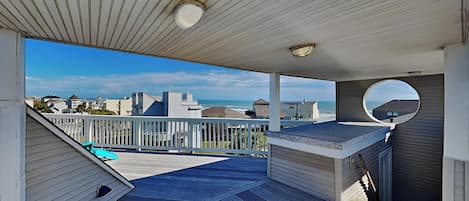 House (3 Bedrooms) | Property amenity