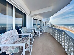 콘도 (2 Bedrooms) | 숙박 시설 내 편의 시설/서비스