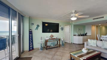 Condo (2 Bedrooms) | Servicio de la propiedad