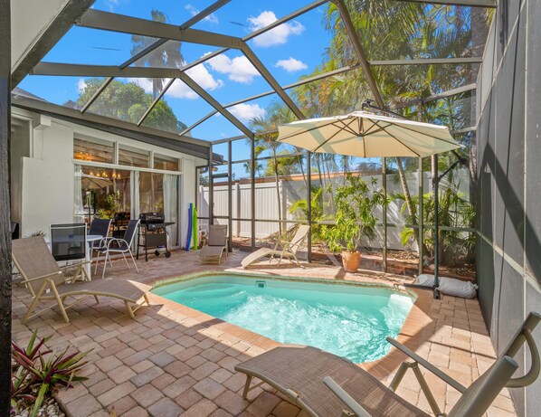 Kolam renang outdoor