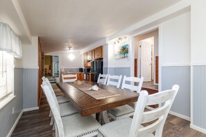 House (3 Bedrooms) | Property amenity