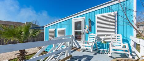 House (3 Bedrooms) | Property amenity