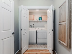 Cabin, Multiple Beds, Balcony, Mountain View | Interior - Bird's Eye View (Ruidoso)