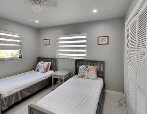 Huis, meerdere bedden, keuken | Kameruitzicht