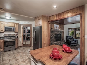 House (4 Bedrooms) | Property amenity - Benji's Canyon by Ruidoso Vacation Rentals (Ruidoso)