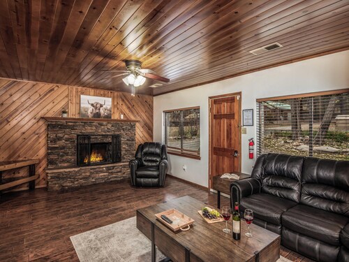 Benji's Canyon by Ruidoso Vacation Rentals