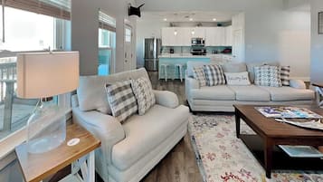 Casa (3 Bedrooms) | Servicio de la propiedad