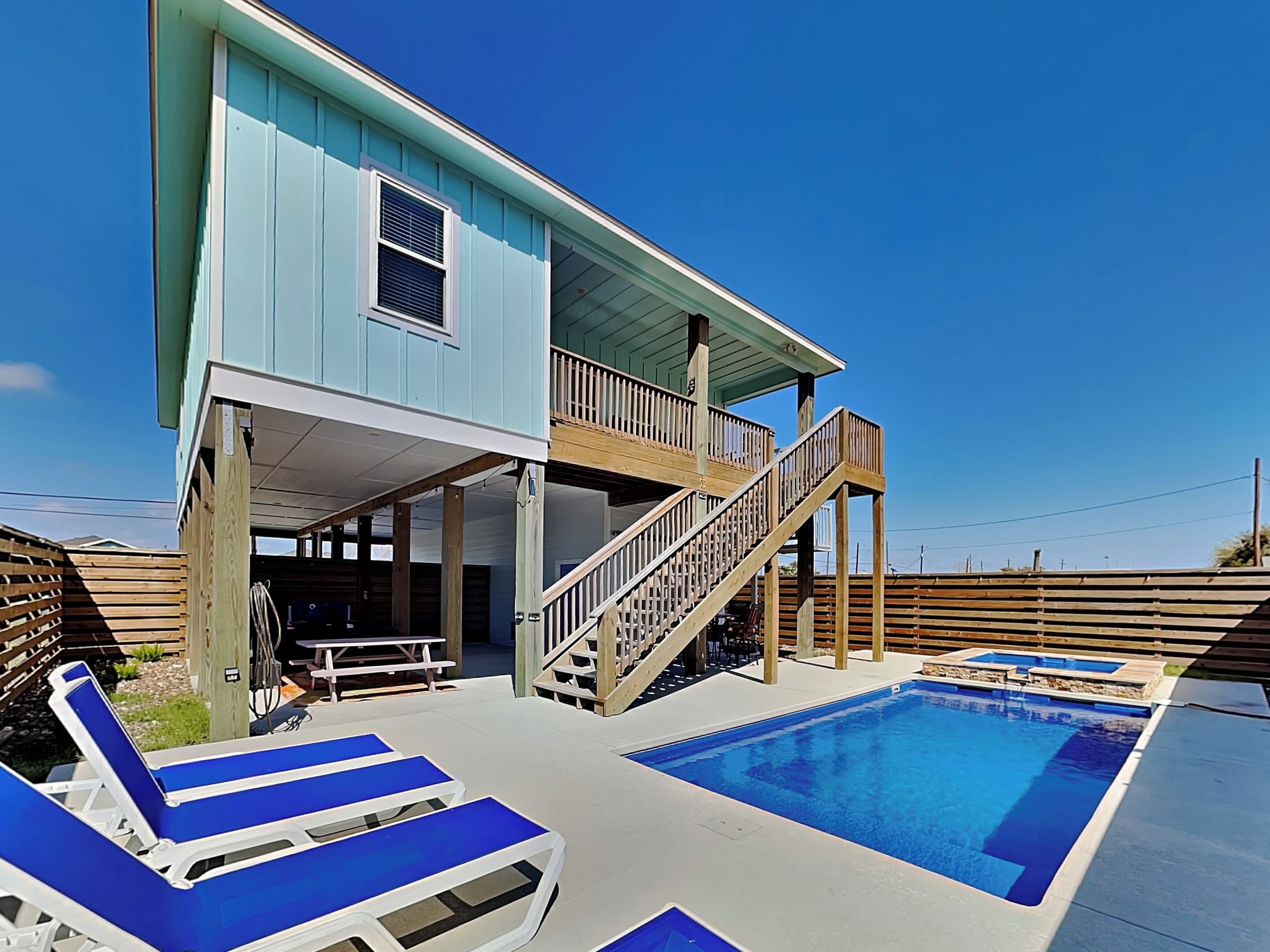 House (3 Bedrooms) | Property amenity