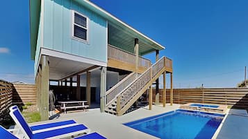 Casa (3 Bedrooms) | Servicio de la propiedad