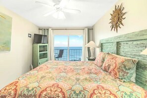 2 bedrooms, iron/ironing board, free WiFi, bed sheets - Gulf-front 2bd/2bth Amazing View in Gulf Shores, Zero-Entry Pool (Gulf Shores)