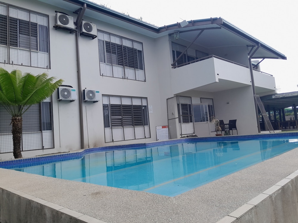 Yatu Lau Hotel & Conference image