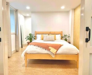 1 Schlafzimmer, Schreibtisch, Reisekinderbett, kostenloses WLAN
