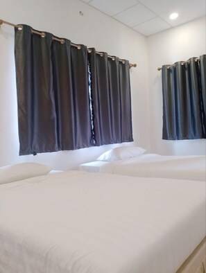 Deluxe Double Room | Premium bedding, free WiFi, bed sheets - PL Villa (Siem Reap)