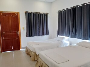 1 bedroom, premium bedding, free WiFi, bed sheets