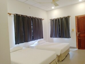 Ropa de cama de alta calidad, wifi gratis y ropa de cama 