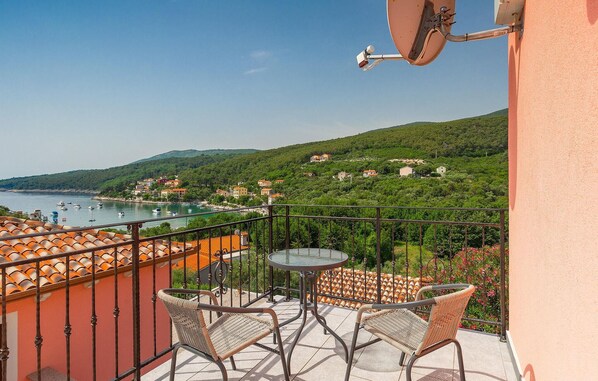 Terrace/patio - Nice home in Labin - Rabac (Labin - Rabac)