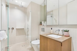 Shower, hair dryer, shampoo