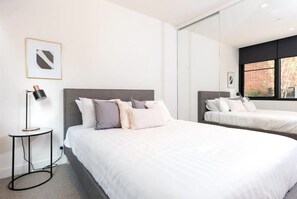 2 bedrooms, iron/ironing board, WiFi, bed sheets