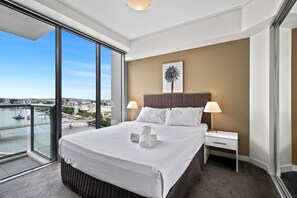 10 Schlafzimmer, Bettwäsche