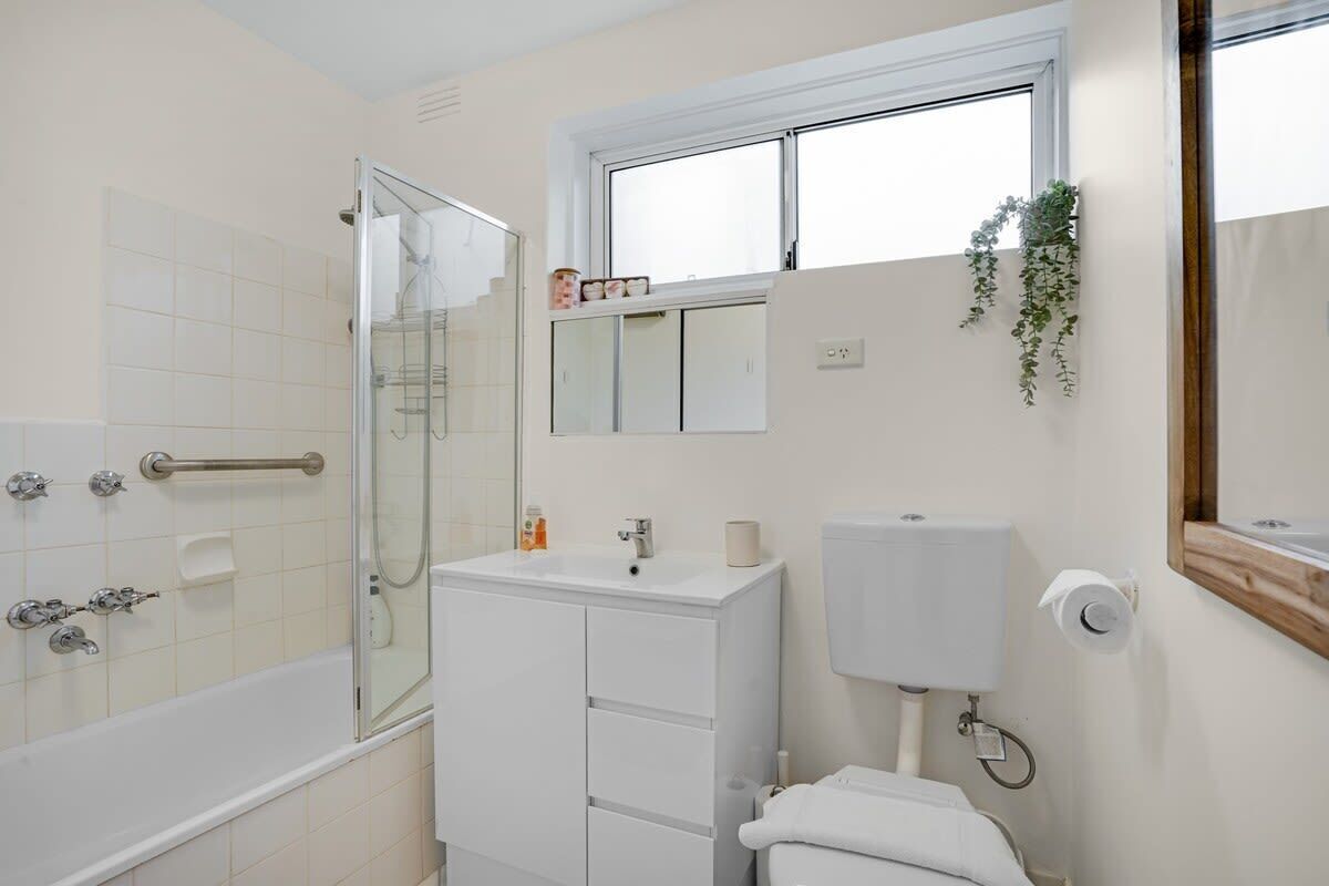 Shower, hair dryer