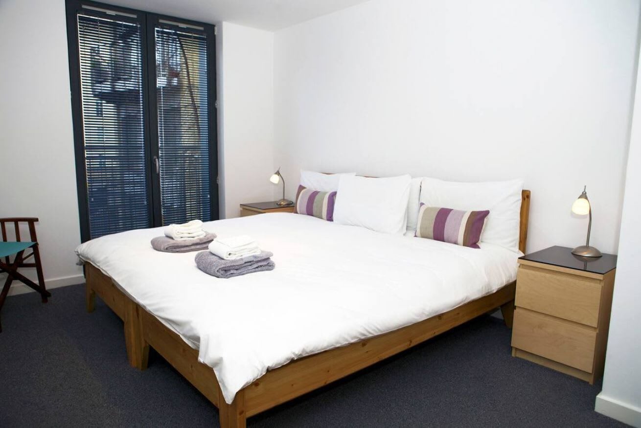 3 bedrooms, iron/ironing board, travel cot, WiFi