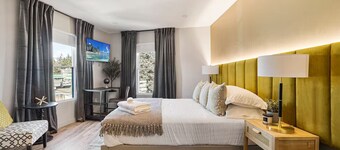 Cottage Suites