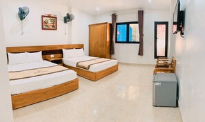 Habitación City con 1 cama doble o 2 individuales | Escritorio, sistema de insonorización, wifi gratis