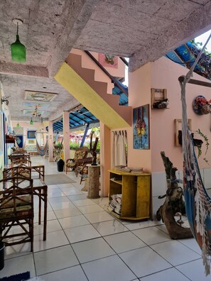 Televisión de pantalla plana